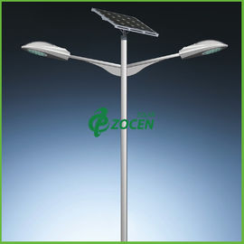 Ajustable IP65 70W ঠাণ্ডা সাদা উচ্চ সৌর সৌর প্যানেল রাস্তার প্রভা